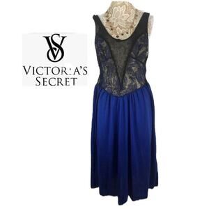 Victoria secrets vintage blue & black lace nightgown open back size large